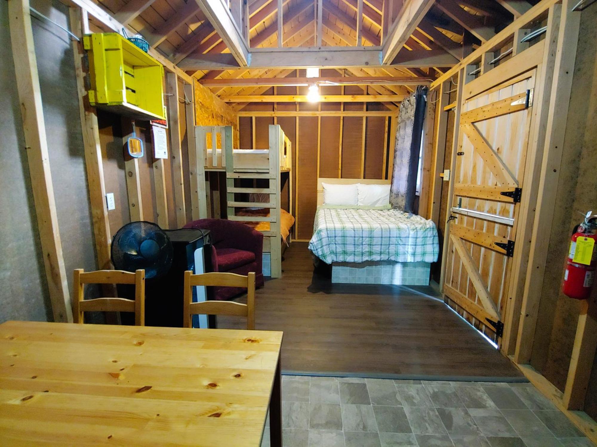Oakhill Pines Campground 布里奇沃特 外观 照片